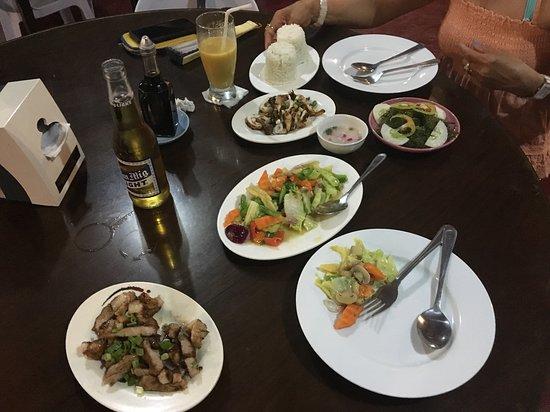 Mameng's Seafoods and BBQ Haus